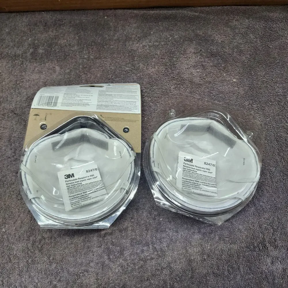 Lot of 2 3M Odor Respirator masks. 1 opened but never used b38